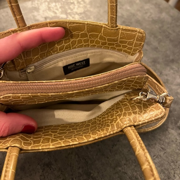 Nine West Purse - Picture 8 of 8